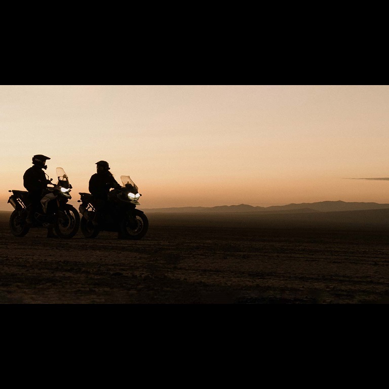sunset-triumph-motorcycles